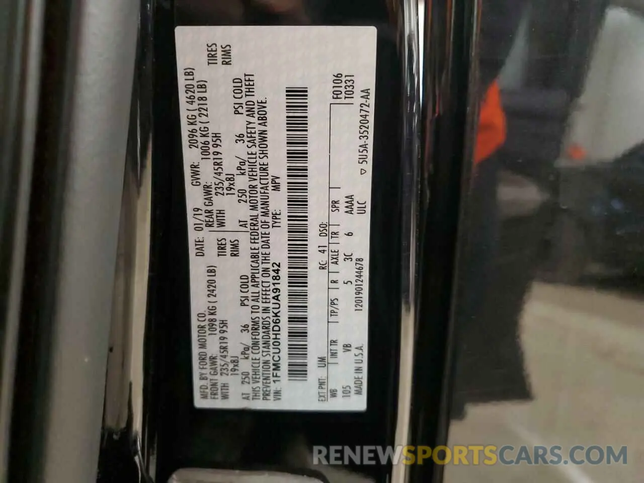 13 Photograph of a damaged car 1FMCU0HD6KUA91842 FORD ESCAPE 2019