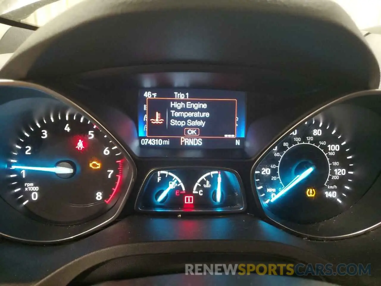9 Photograph of a damaged car 1FMCU0HD6KUA91842 FORD ESCAPE 2019
