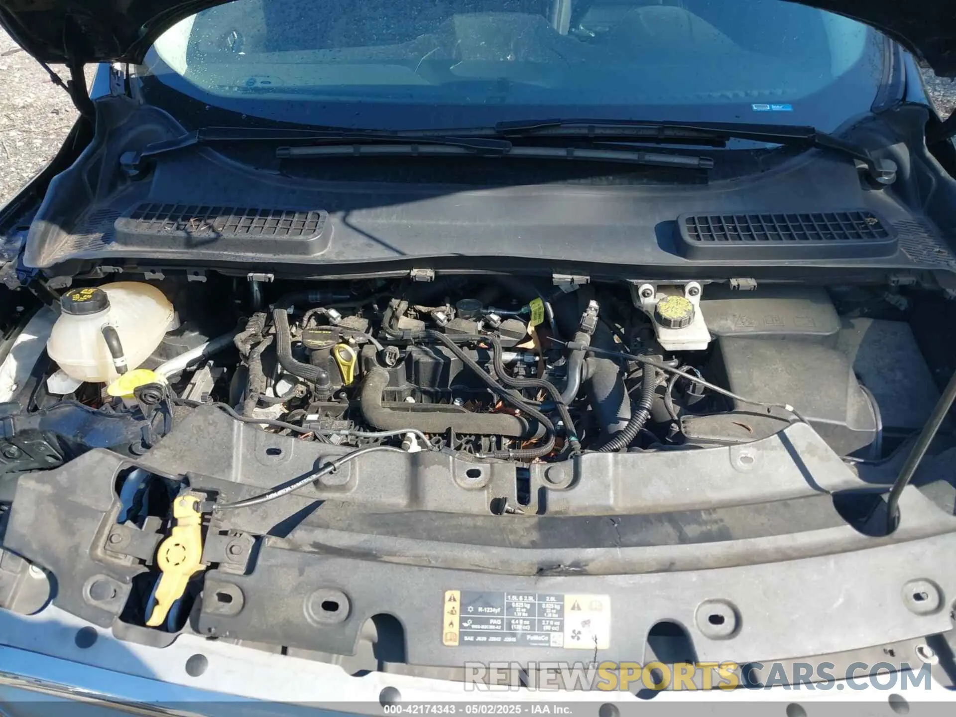 10 Photograph of a damaged car 1FMCU0HD6KUC29217 FORD ESCAPE 2019