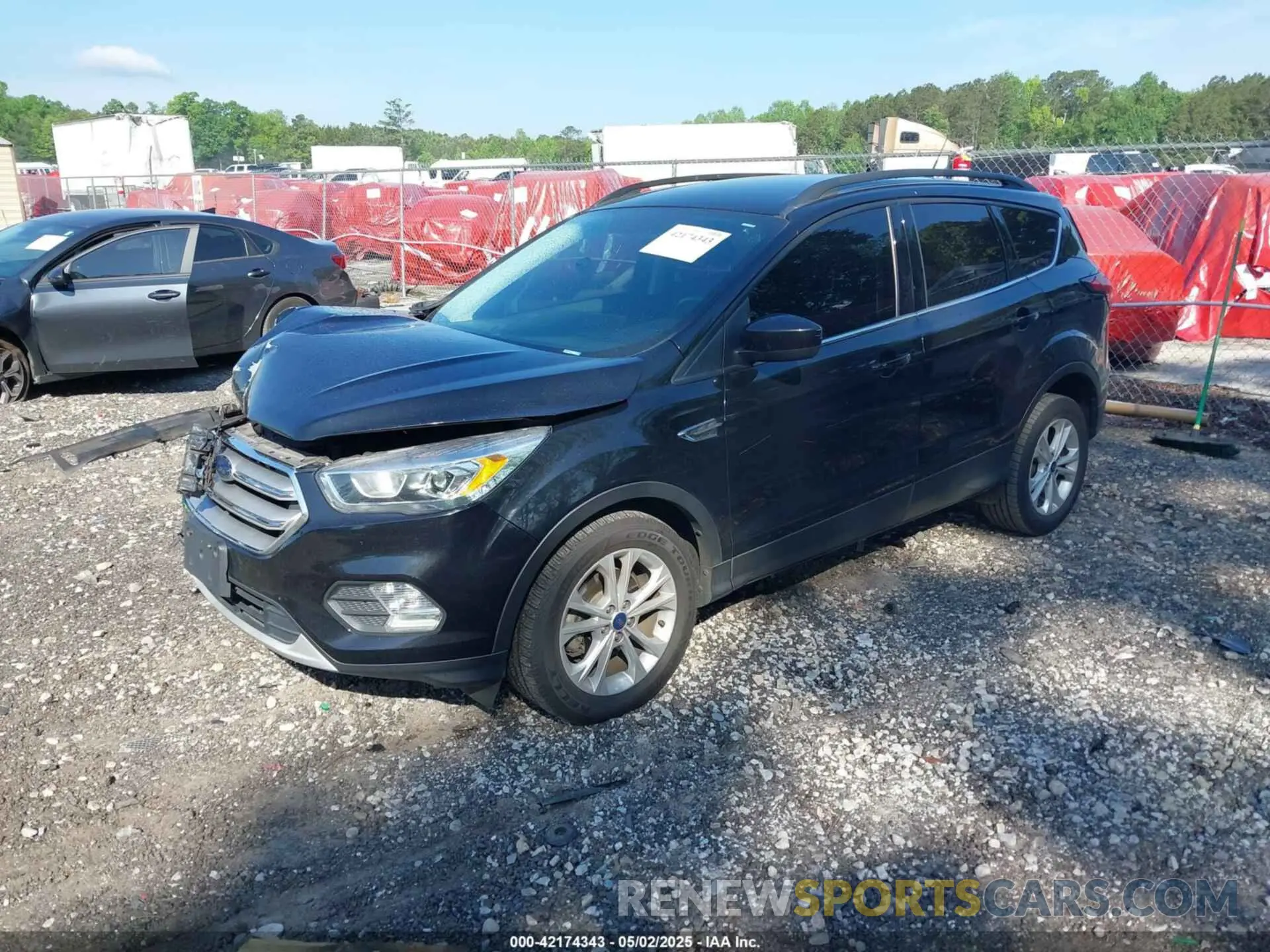 2 Photograph of a damaged car 1FMCU0HD6KUC29217 FORD ESCAPE 2019
