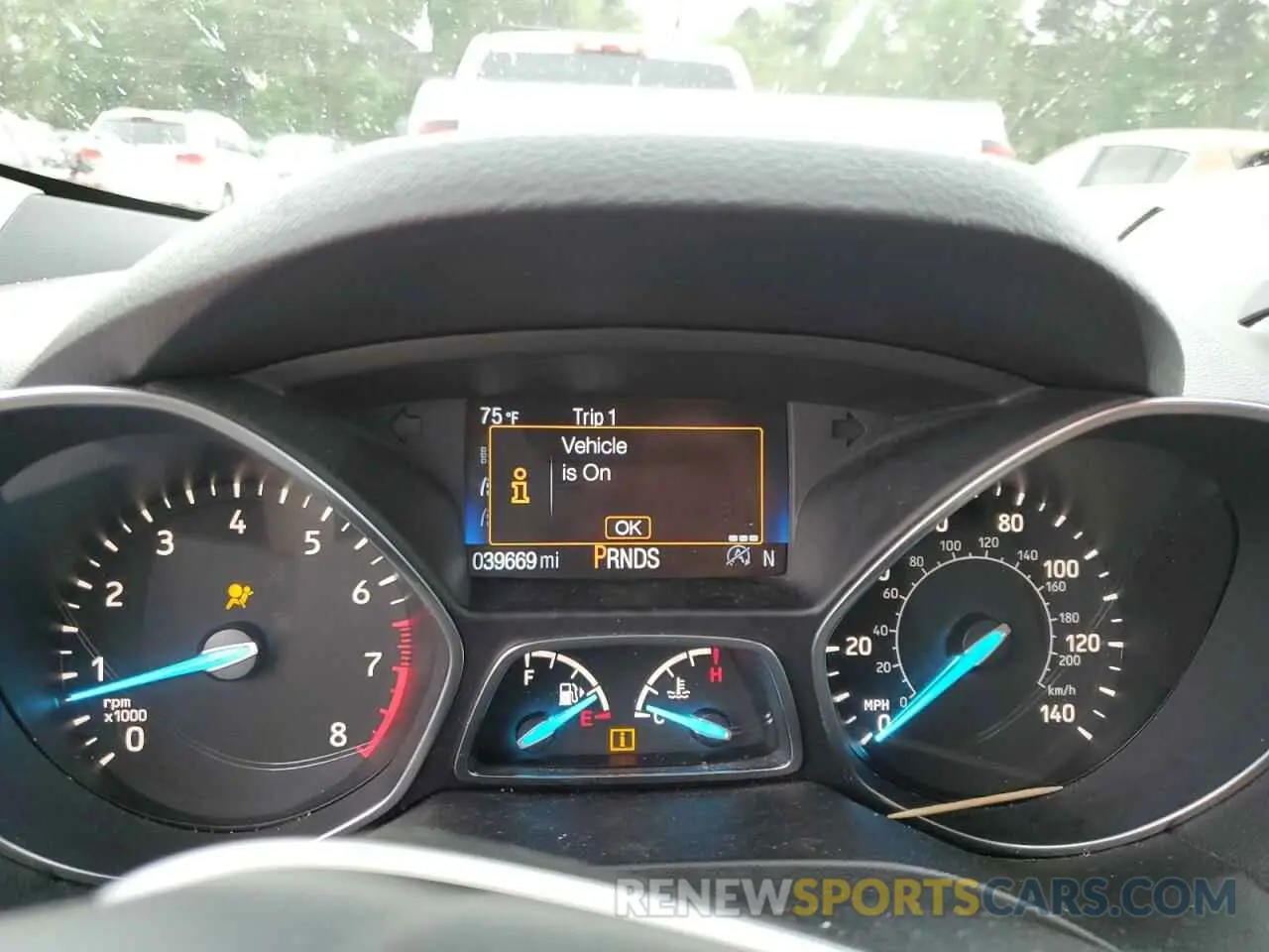 9 Photograph of a damaged car 1FMCU0HD7KUB01438 FORD ESCAPE 2019