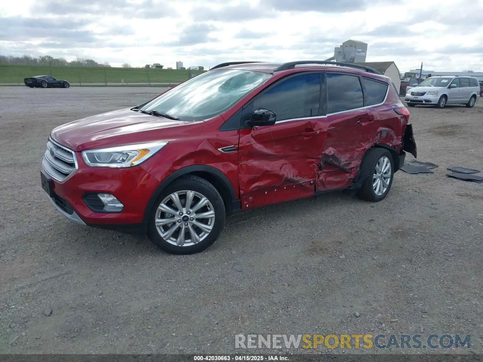 2 Photograph of a damaged car 1FMCU0HD7KUB50333 FORD ESCAPE 2019