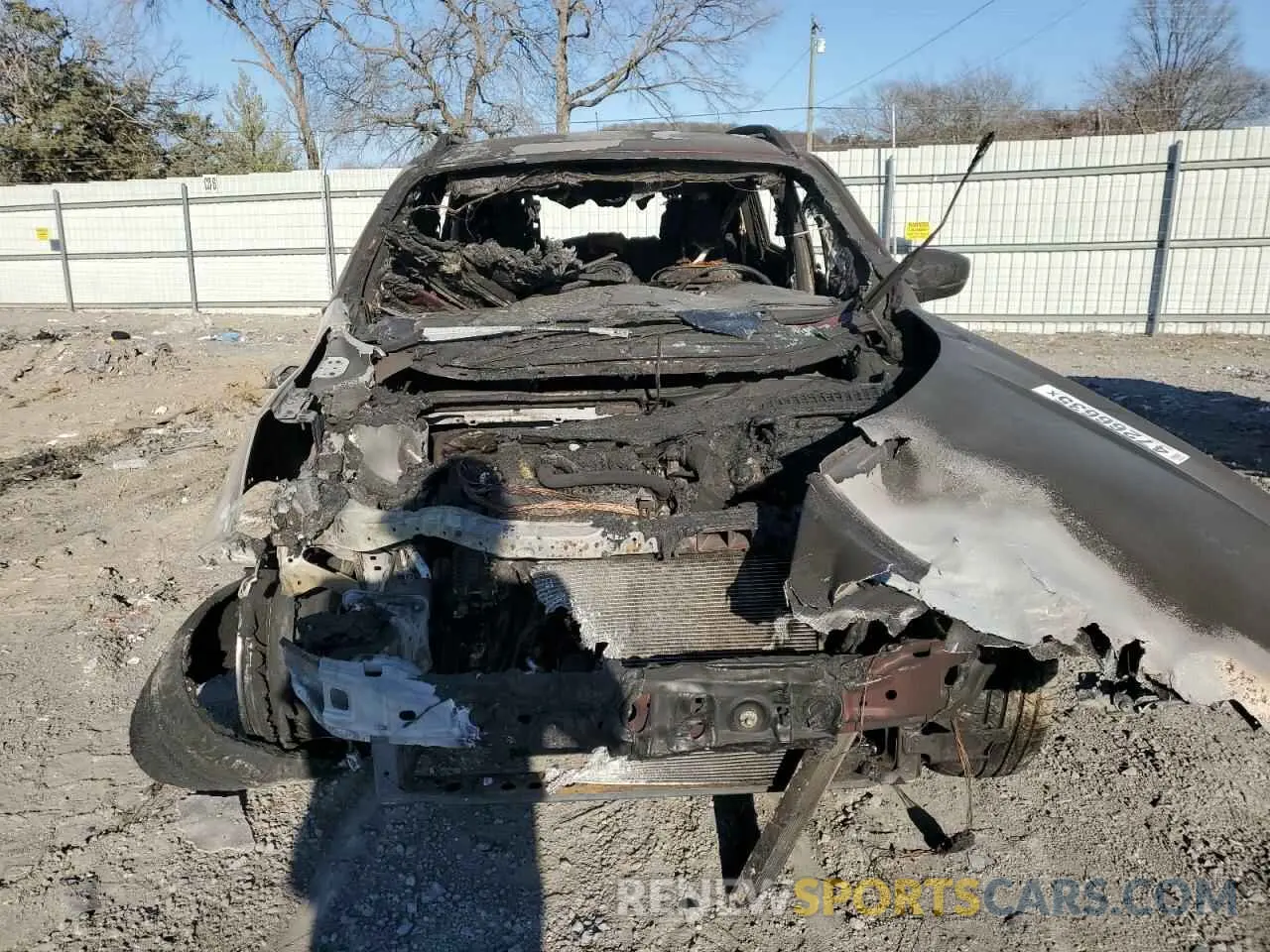 5 Photograph of a damaged car 1FMCU0HD7KUB74678 FORD ESCAPE 2019
