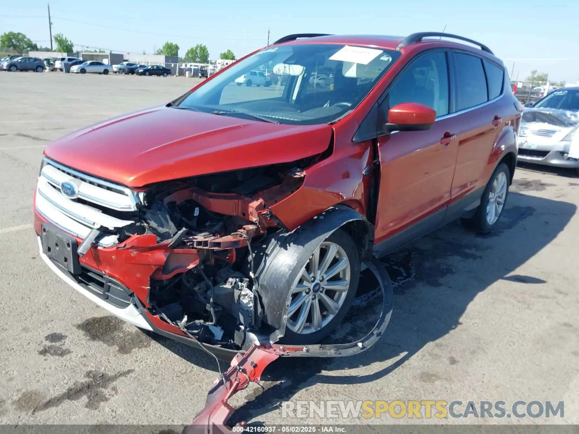 2 Photograph of a damaged car 1FMCU0HD8KUB65164 FORD ESCAPE 2019