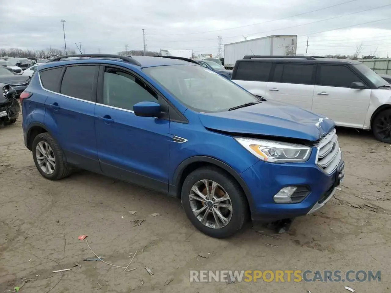 4 Photograph of a damaged car 1FMCU0HD9KUA46118 FORD ESCAPE 2019