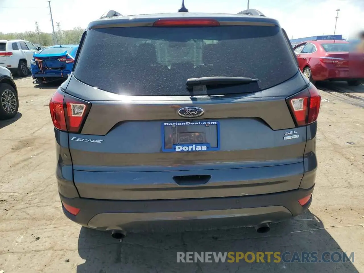 6 Photograph of a damaged car 1FMCU0HDXKUA03861 FORD ESCAPE 2019