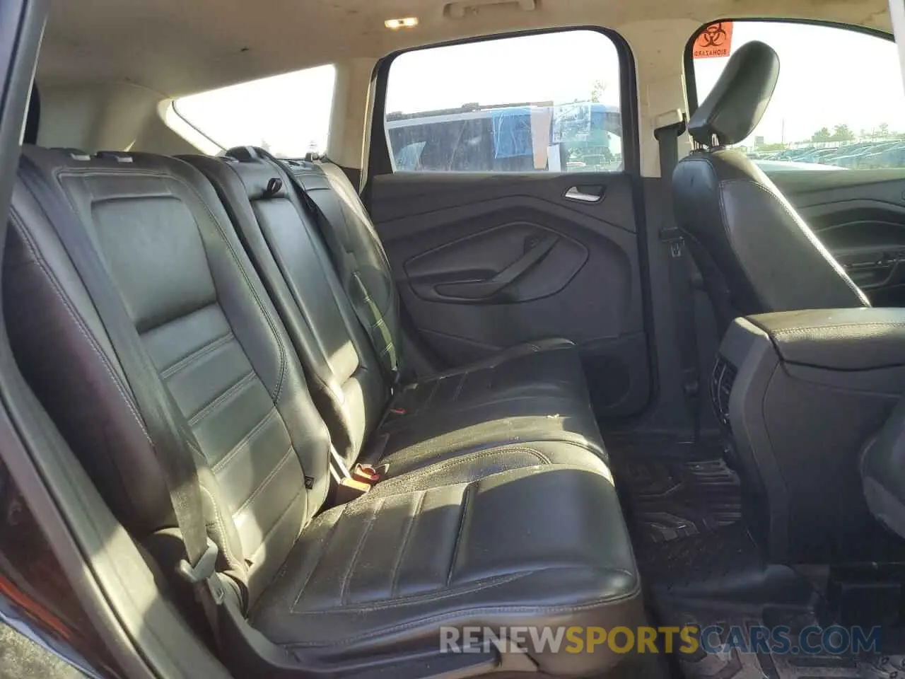 11 Photograph of a damaged car 1FMCU0HDXKUA49934 FORD ESCAPE 2019