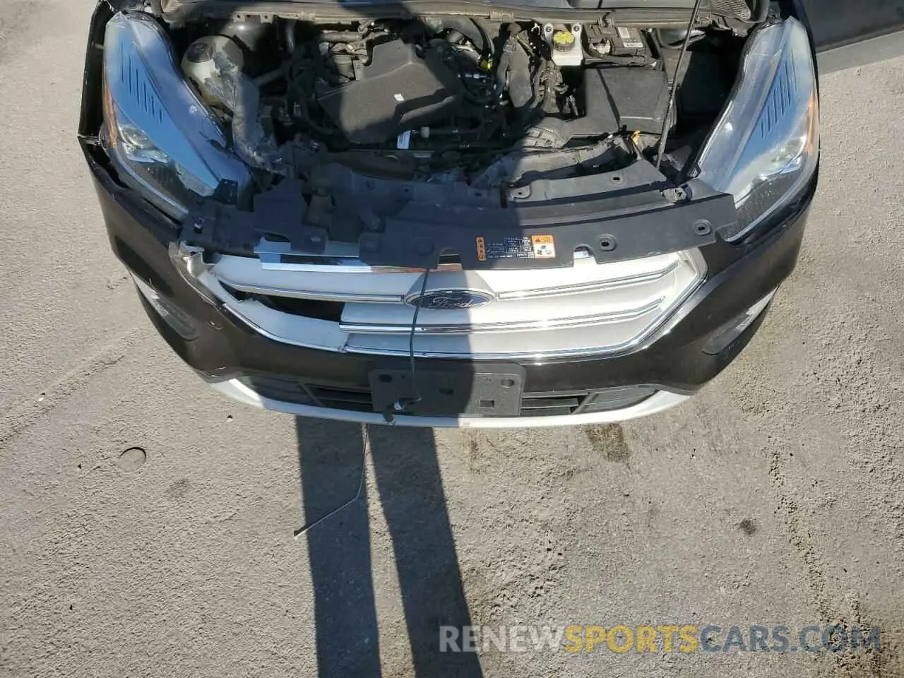 12 Photograph of a damaged car 1FMCU0HDXKUA49934 FORD ESCAPE 2019