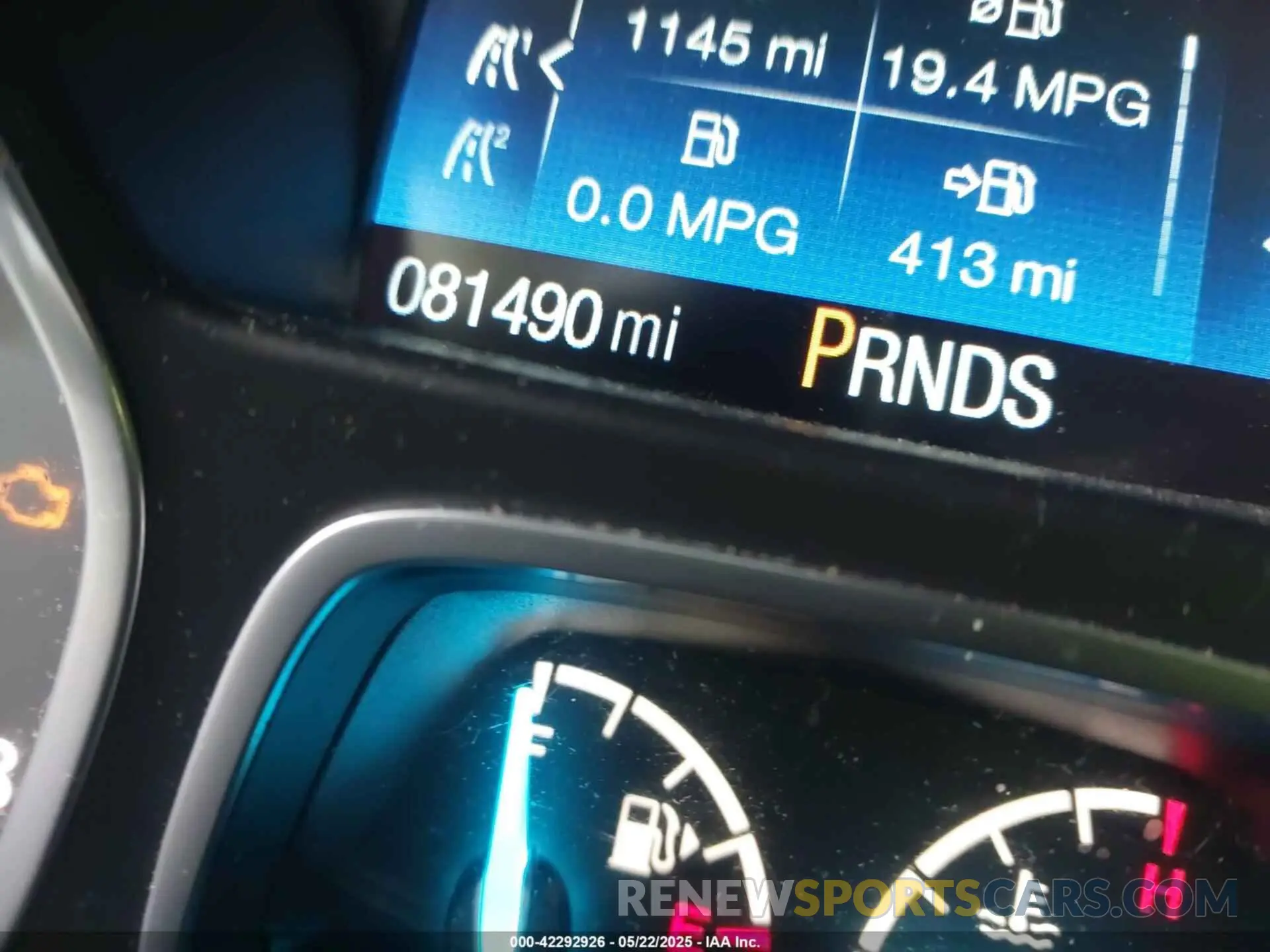 15 Photograph of a damaged car 1FMCU0HDXKUA77863 FORD ESCAPE 2019