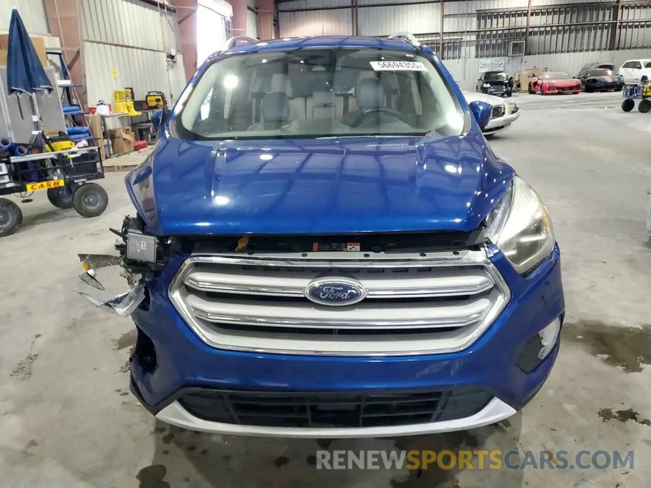 5 Photograph of a damaged car 1FMCU0J91KUB47689 FORD ESCAPE 2019