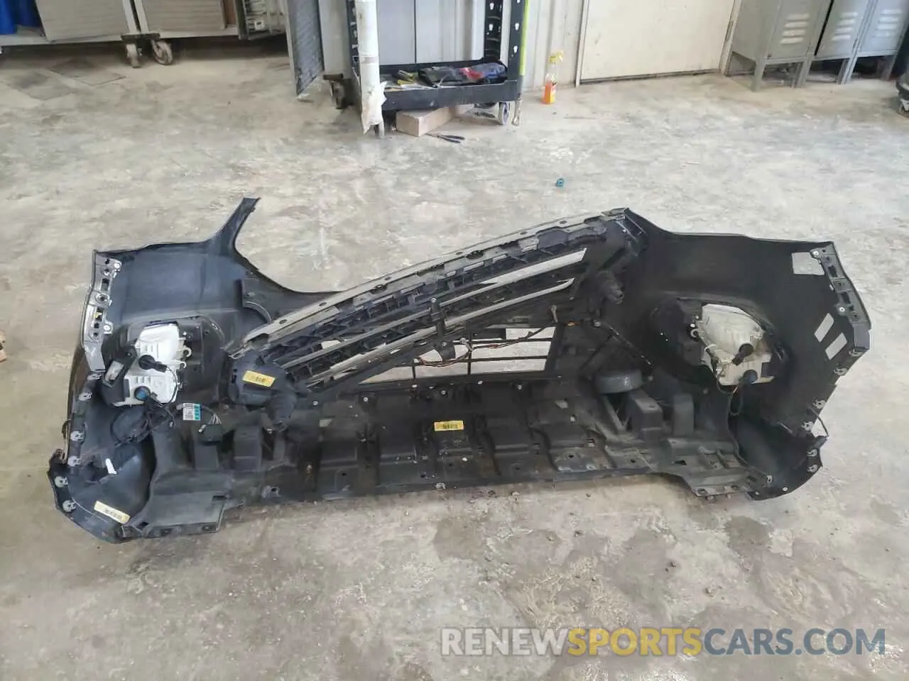15 Photograph of a damaged car 1FMCU0J91KUC02268 FORD ESCAPE 2019