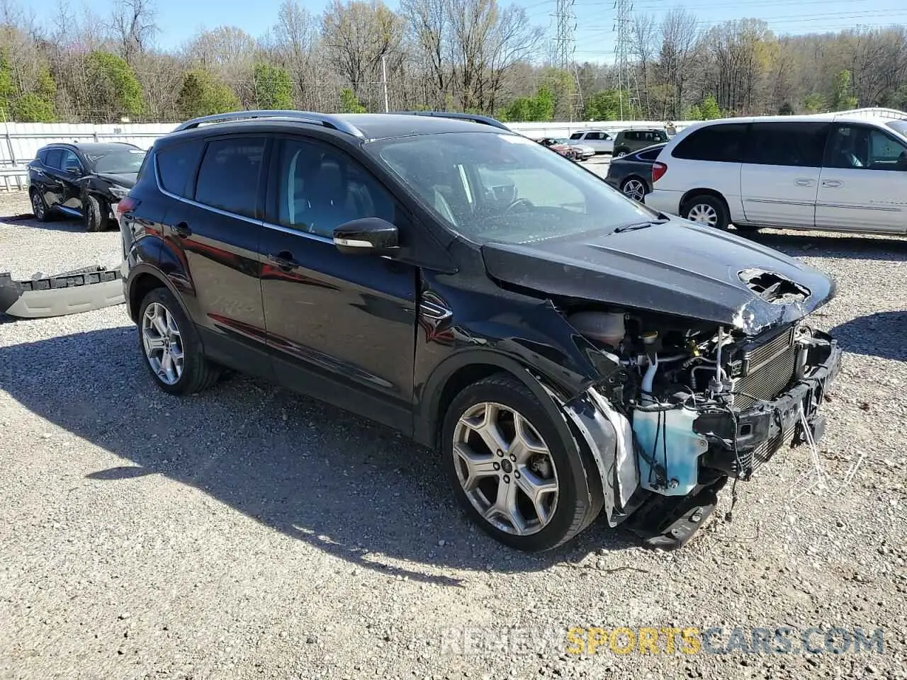 4 Photograph of a damaged car 1FMCU0J94KUB81464 FORD ESCAPE 2019