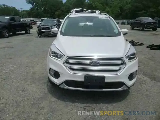 13 Photograph of a damaged car 1FMCU0J94KUC02894 FORD ESCAPE 2019