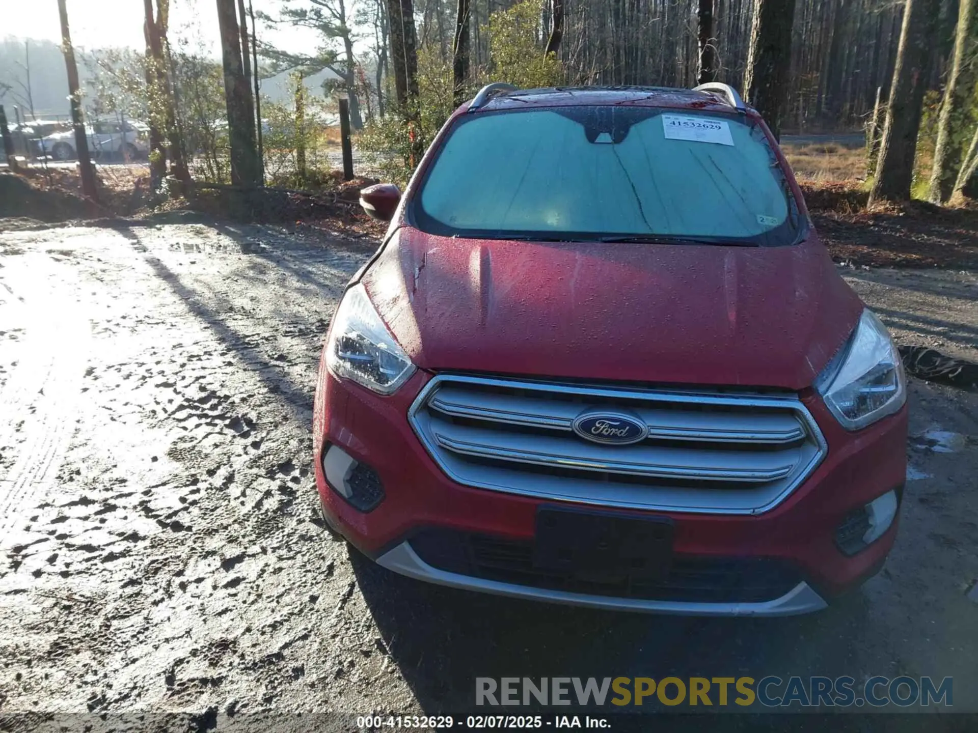 13 Photograph of a damaged car 1FMCU0J95KUA50852 FORD ESCAPE 2019