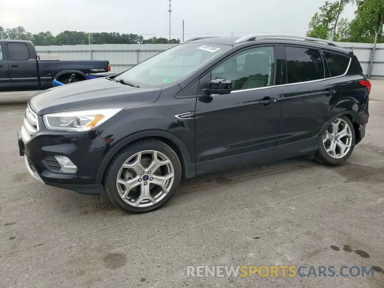 1 Photograph of a damaged car 1FMCU0J95KUB14713 FORD ESCAPE 2019