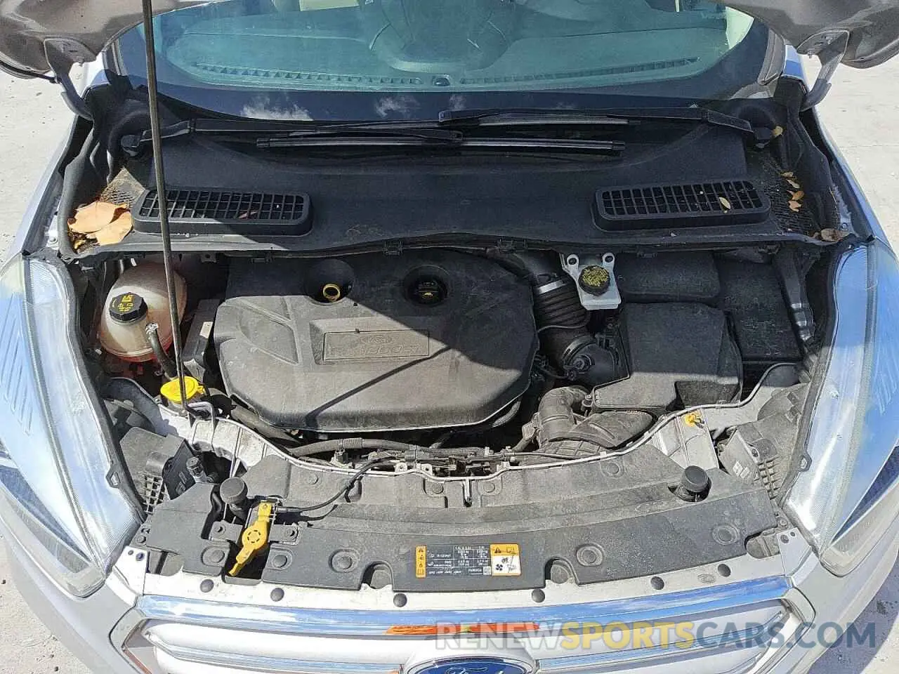 11 Photograph of a damaged car 1FMCU0J95KUB48327 FORD ESCAPE 2019