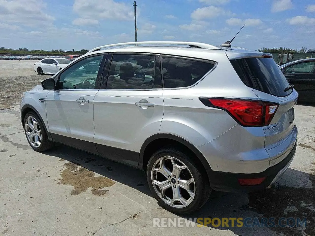2 Photograph of a damaged car 1FMCU0J95KUB48327 FORD ESCAPE 2019