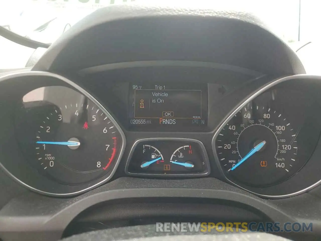 9 Photograph of a damaged car 1FMCU0J96KUB95883 FORD ESCAPE 2019