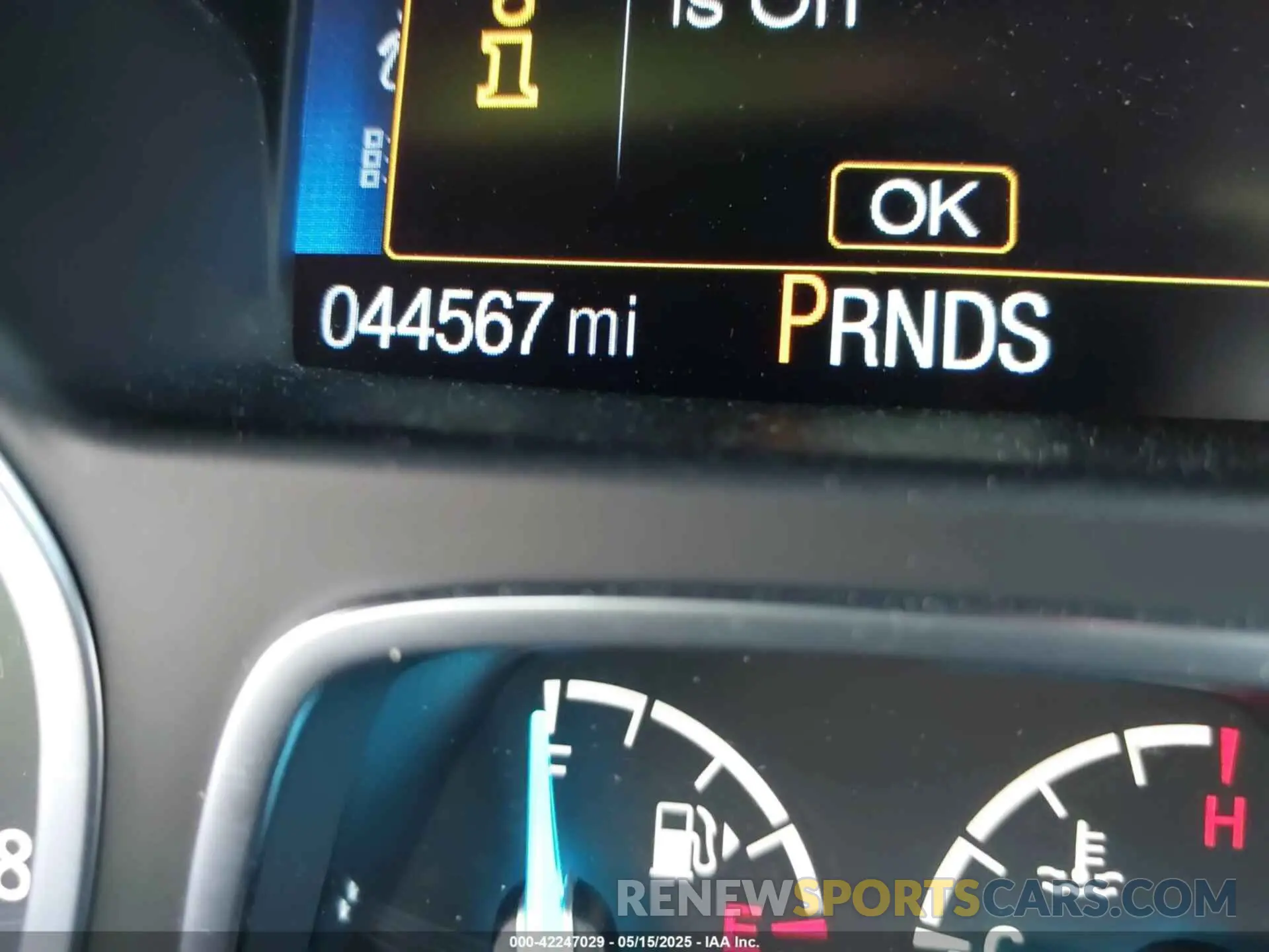 16 Photograph of a damaged car 1FMCU0J99KUA87399 FORD ESCAPE 2019
