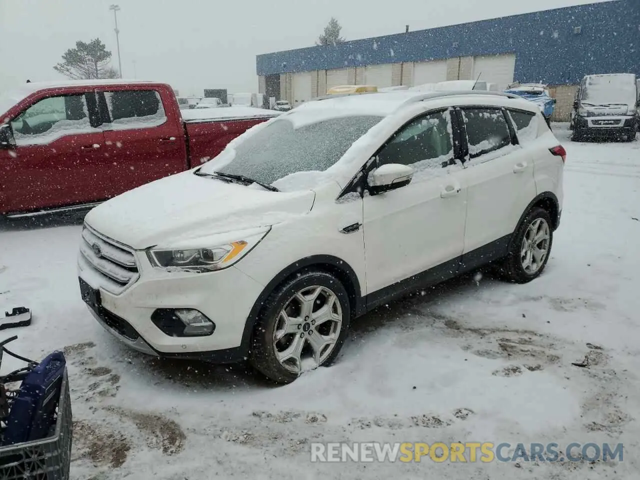 1 Photograph of a damaged car 1FMCU0J9XKUB19857 FORD ESCAPE 2019