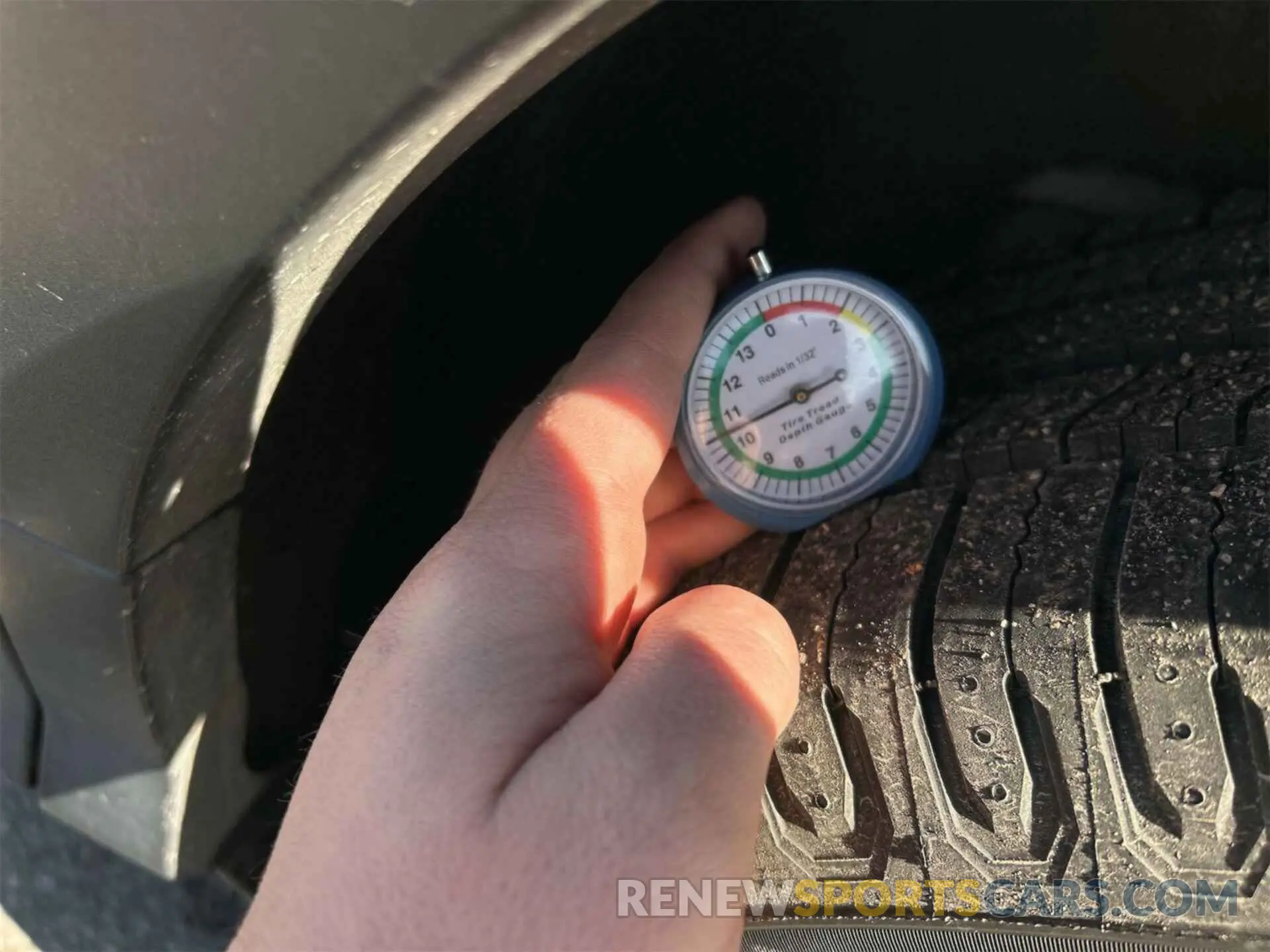 12 Photograph of a damaged car 1FMCU9G90KUB65290 FORD ESCAPE 2019