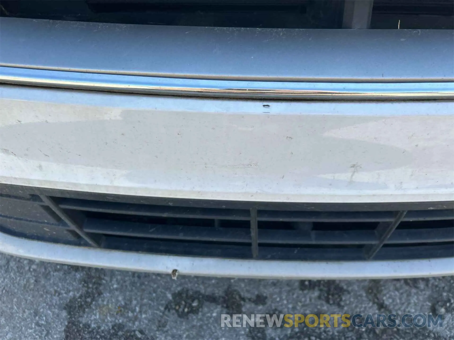 19 Photograph of a damaged car 1FMCU9G90KUB65290 FORD ESCAPE 2019