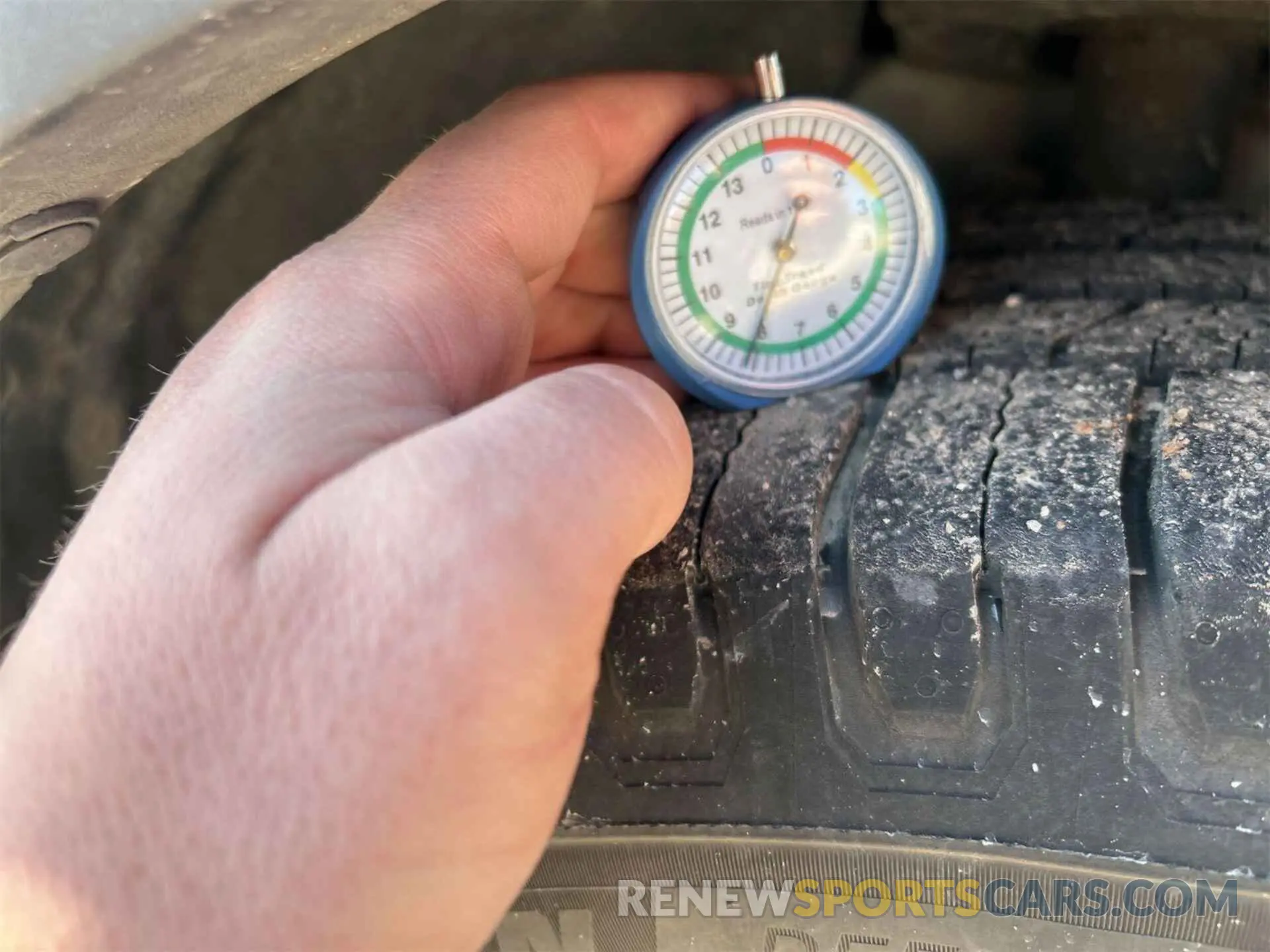 2 Photograph of a damaged car 1FMCU9G90KUB65290 FORD ESCAPE 2019