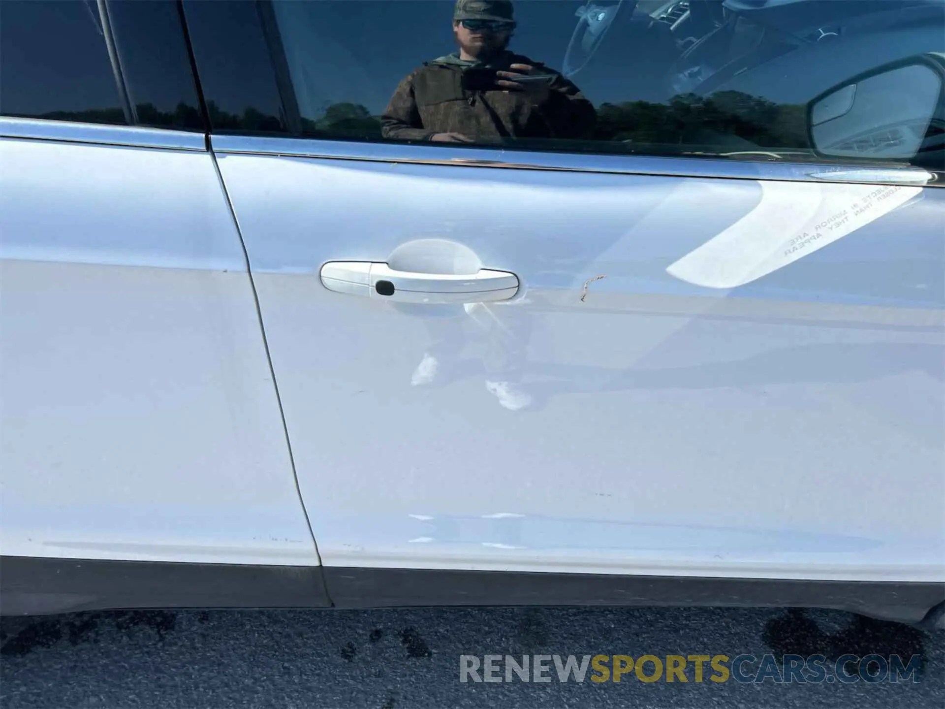 25 Photograph of a damaged car 1FMCU9G90KUB65290 FORD ESCAPE 2019