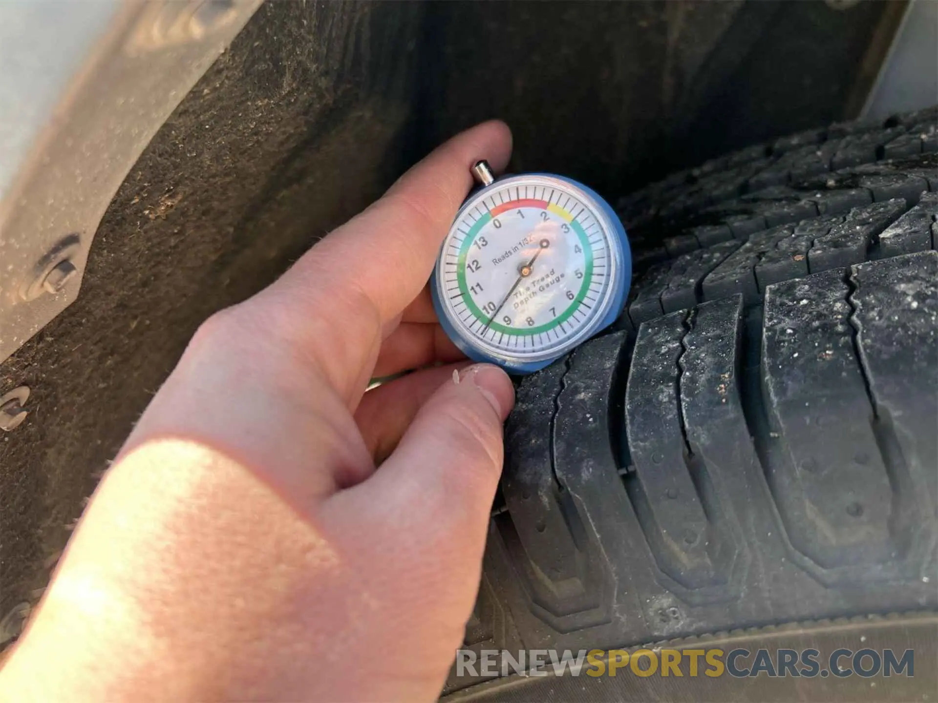 3 Photograph of a damaged car 1FMCU9G90KUB65290 FORD ESCAPE 2019