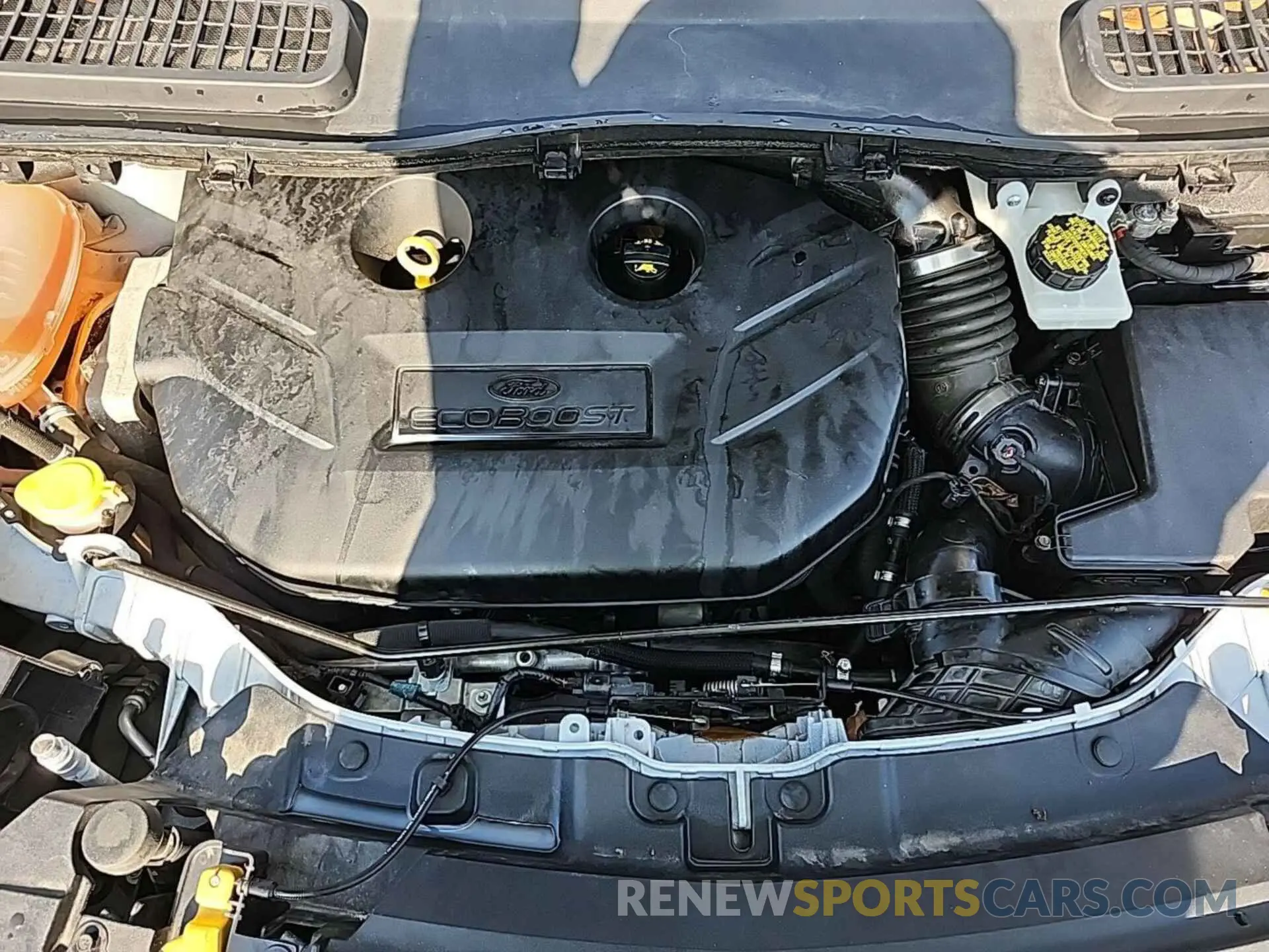 31 Photograph of a damaged car 1FMCU9G90KUB65290 FORD ESCAPE 2019