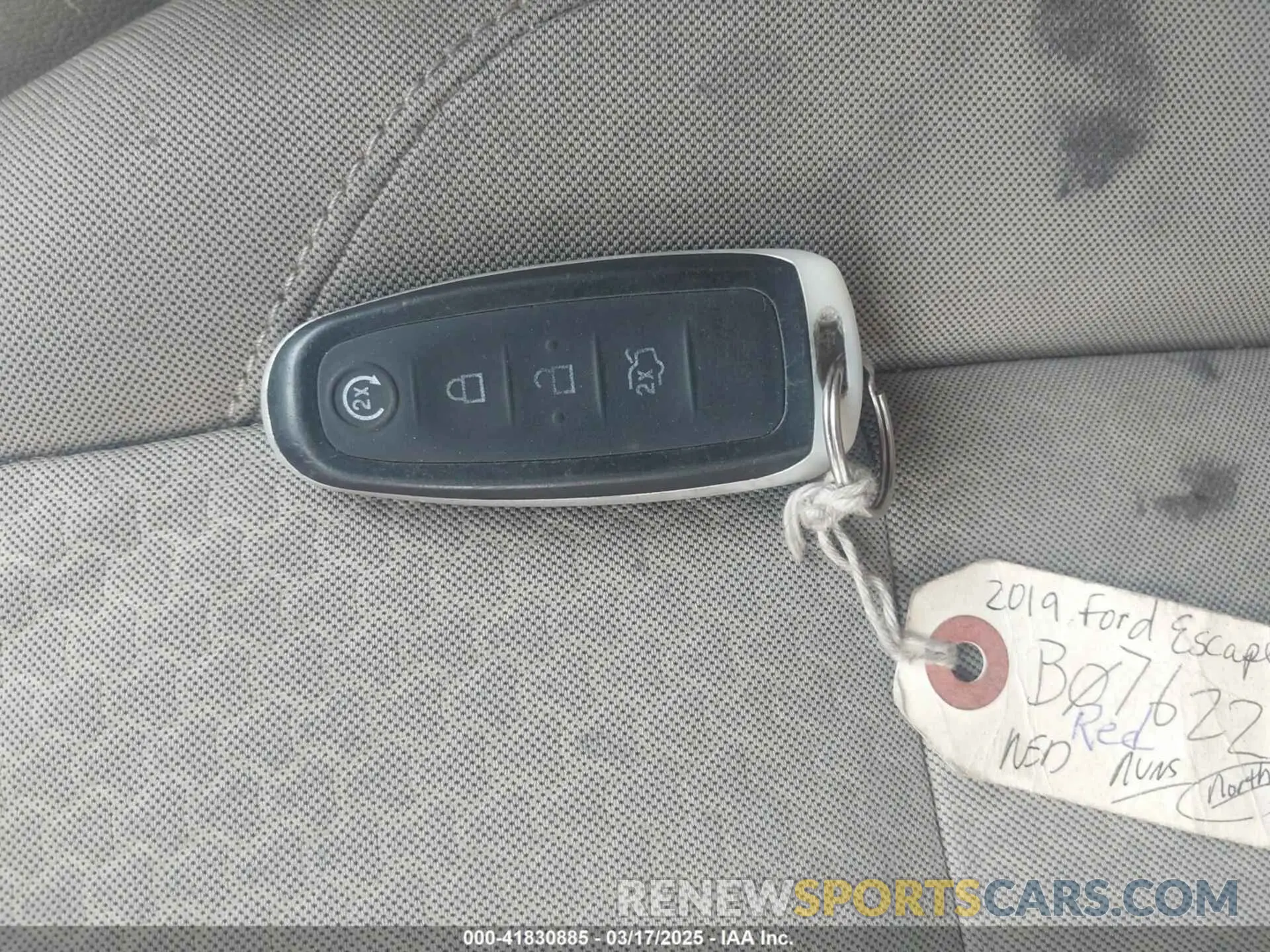 11 Photograph of a damaged car 1FMCU9G96KUB07622 FORD ESCAPE 2019