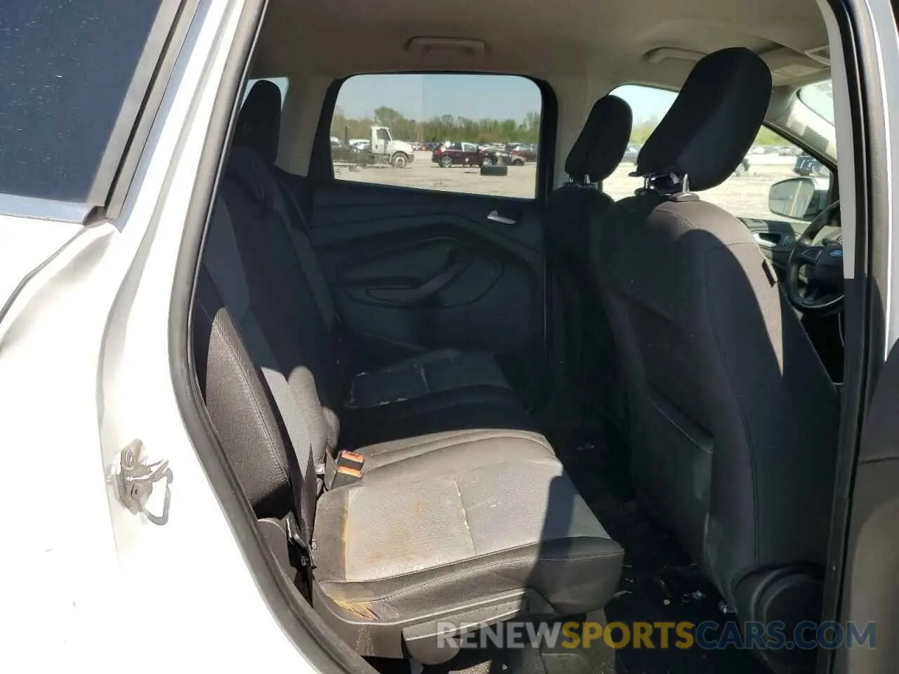 11 Photograph of a damaged car 1FMCU9G98KUB10912 FORD ESCAPE 2019