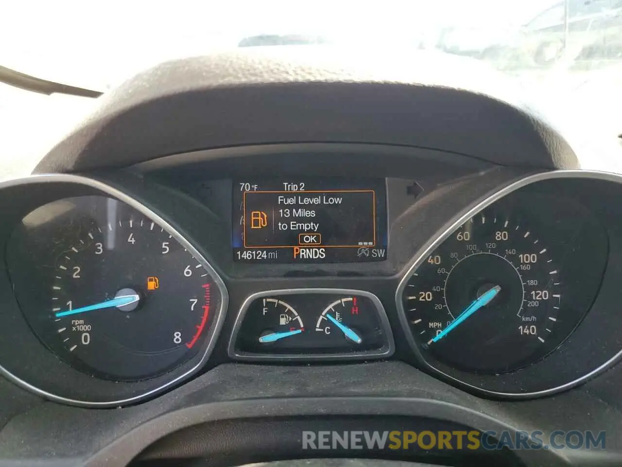 9 Photograph of a damaged car 1FMCU9G98KUB10912 FORD ESCAPE 2019