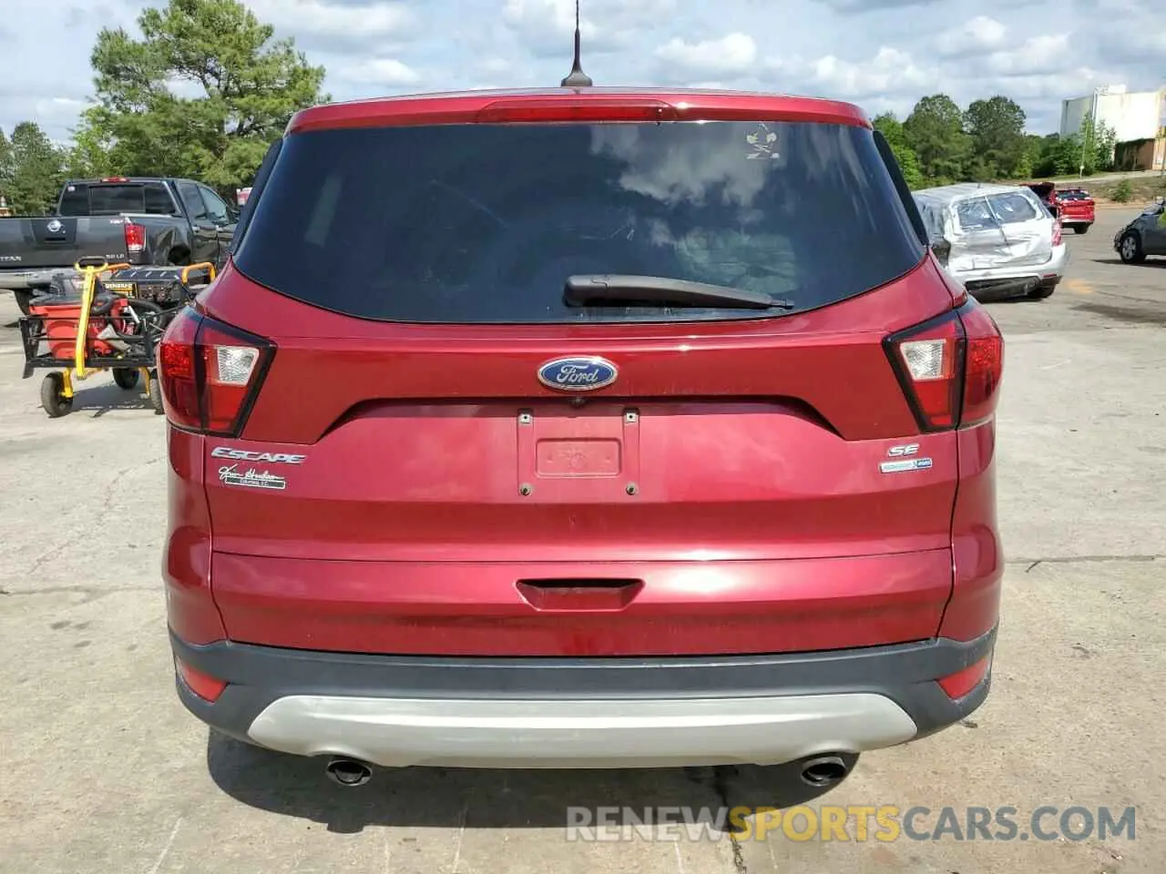 6 Photograph of a damaged car 1FMCU9G98KUB66414 FORD ESCAPE 2019