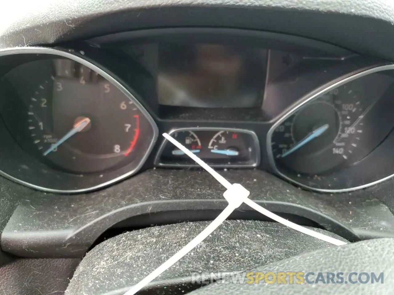 9 Photograph of a damaged car 1FMCU9GD0KUA11280 FORD ESCAPE 2019