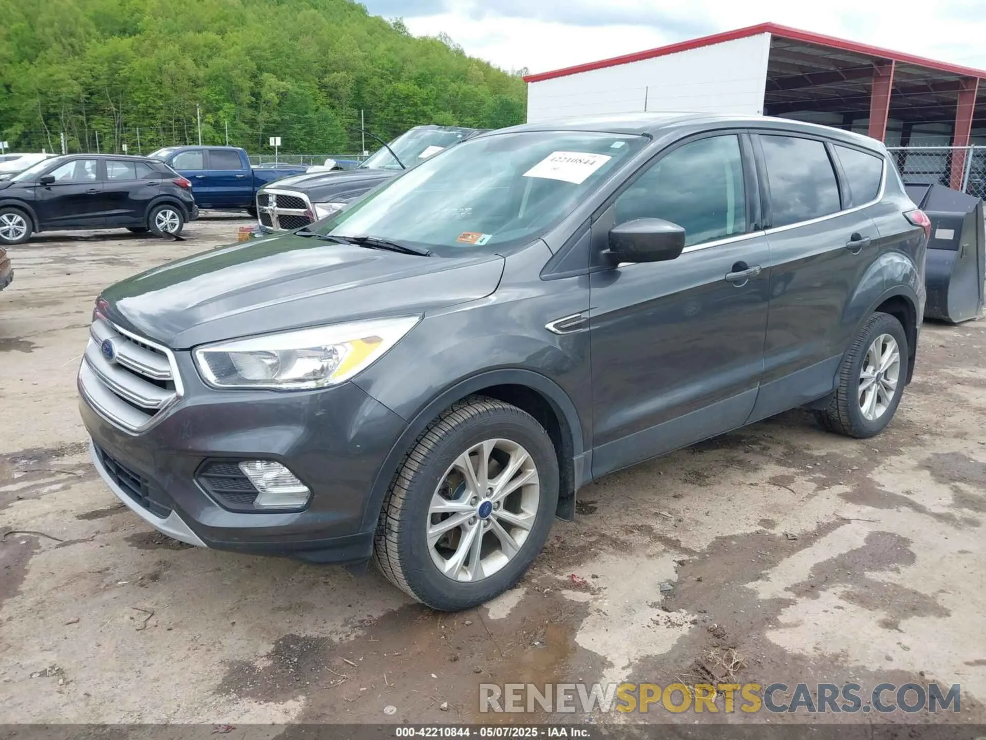 2 Photograph of a damaged car 1FMCU9GD0KUA23901 FORD ESCAPE 2019