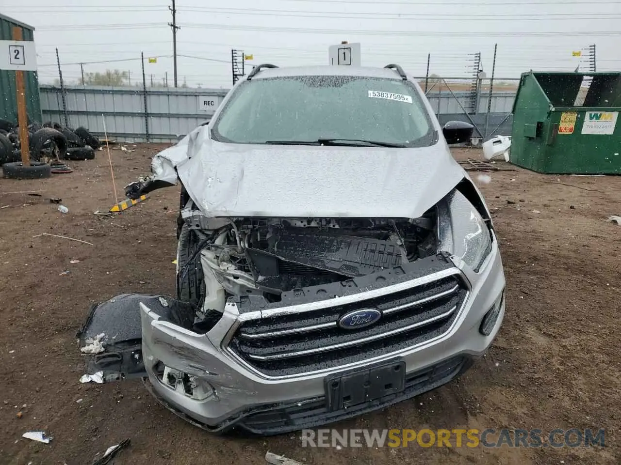5 Photograph of a damaged car 1FMCU9GD0KUA28161 FORD ESCAPE 2019