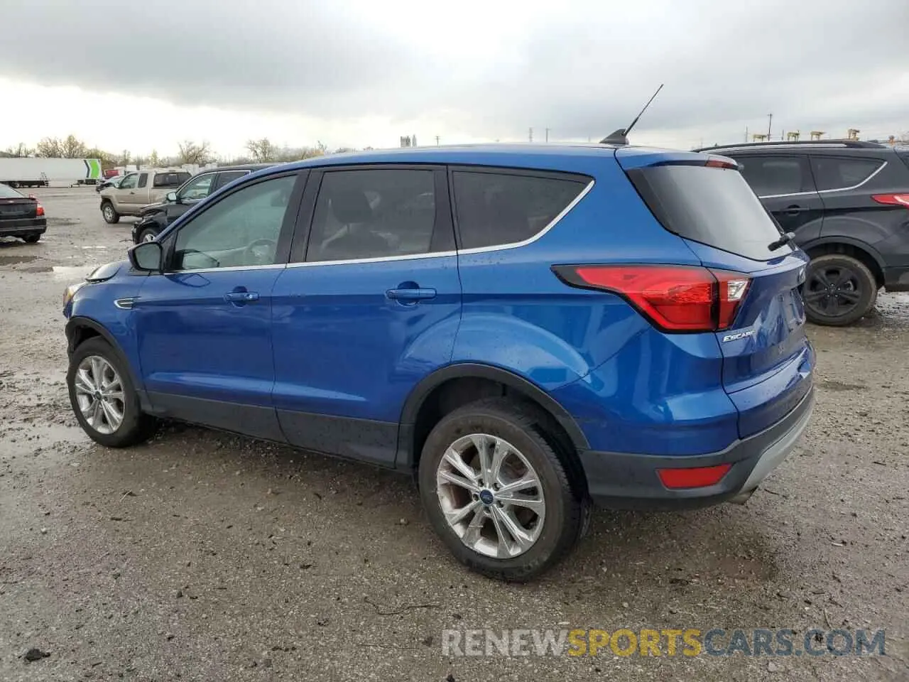 2 Photograph of a damaged car 1FMCU9GD0KUA65095 FORD ESCAPE 2019