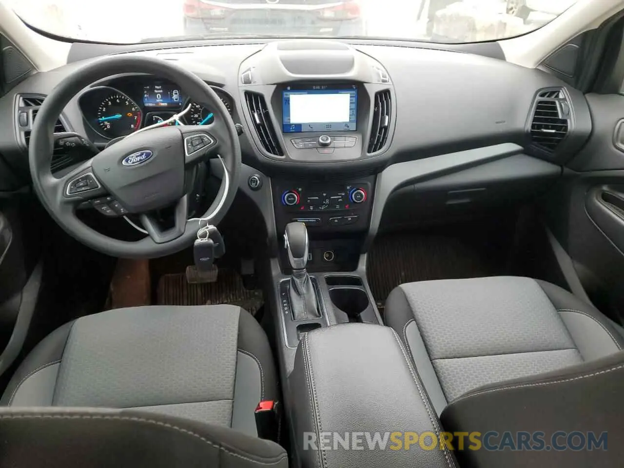 8 Photograph of a damaged car 1FMCU9GD0KUA71415 FORD ESCAPE 2019