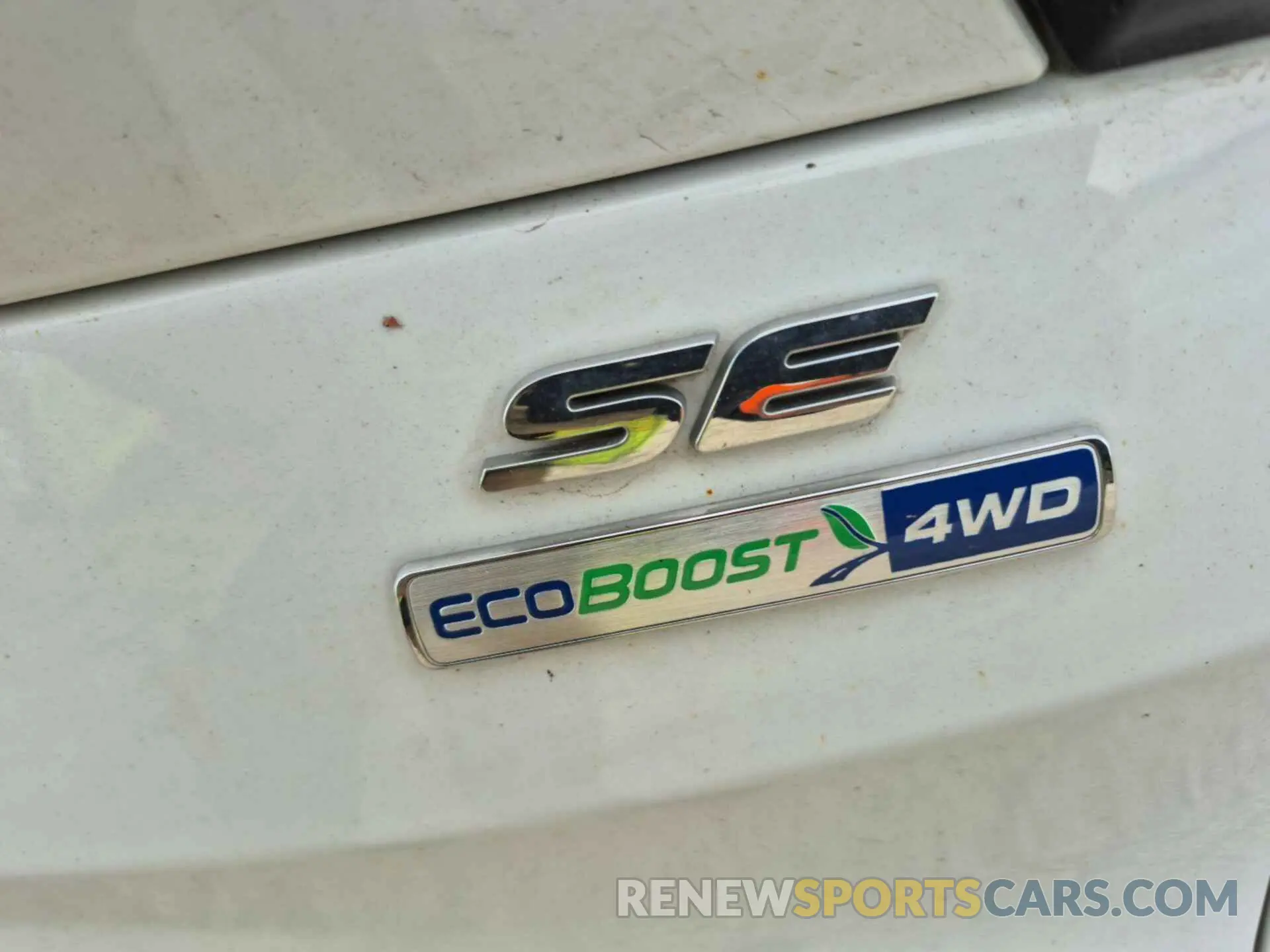 7 Photograph of a damaged car 1FMCU9GD0KUA75707 FORD ESCAPE 2019