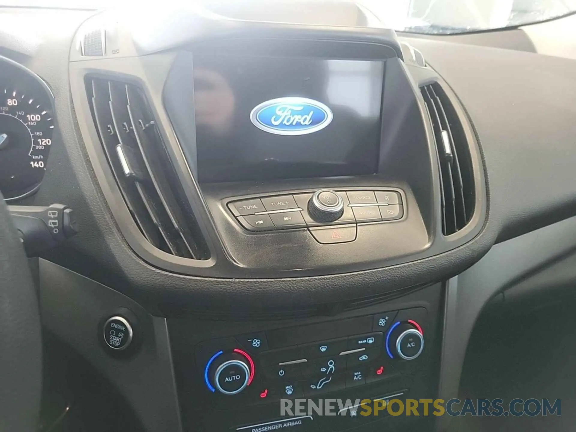 18 Photograph of a damaged car 1FMCU9GD0KUB11878 FORD ESCAPE 2019