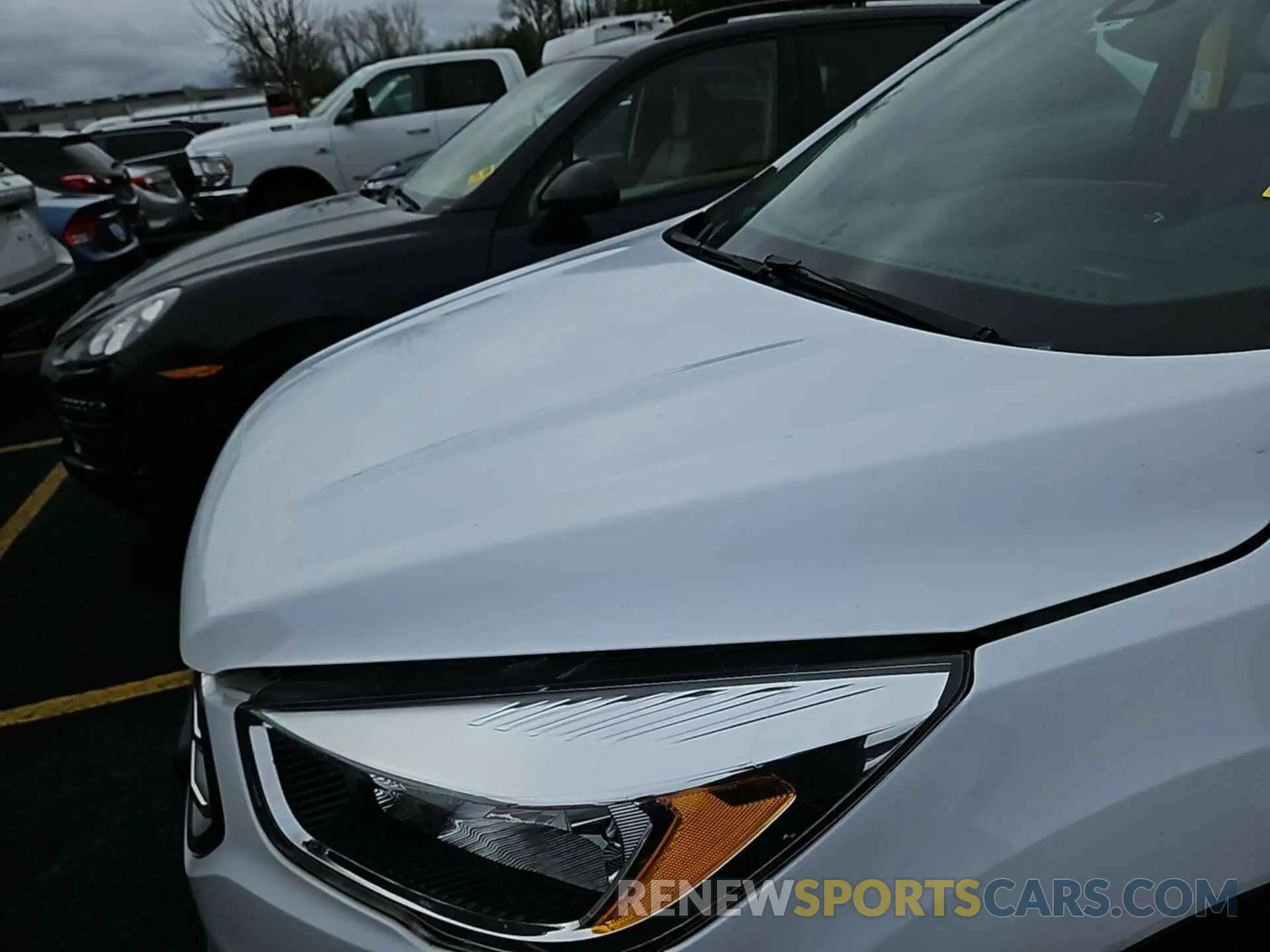 24 Photograph of a damaged car 1FMCU9GD0KUB11878 FORD ESCAPE 2019