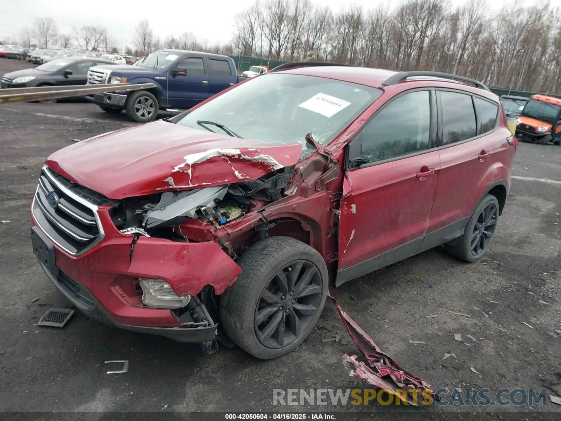2 Photograph of a damaged car 1FMCU9GD0KUC43071 FORD ESCAPE 2019