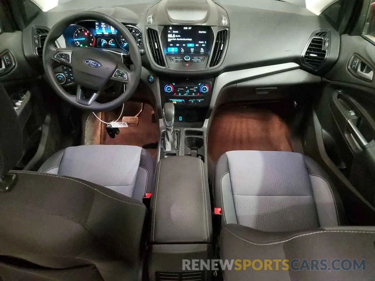 8 Photograph of a damaged car 1FMCU9GD1KUA14804 FORD ESCAPE 2019