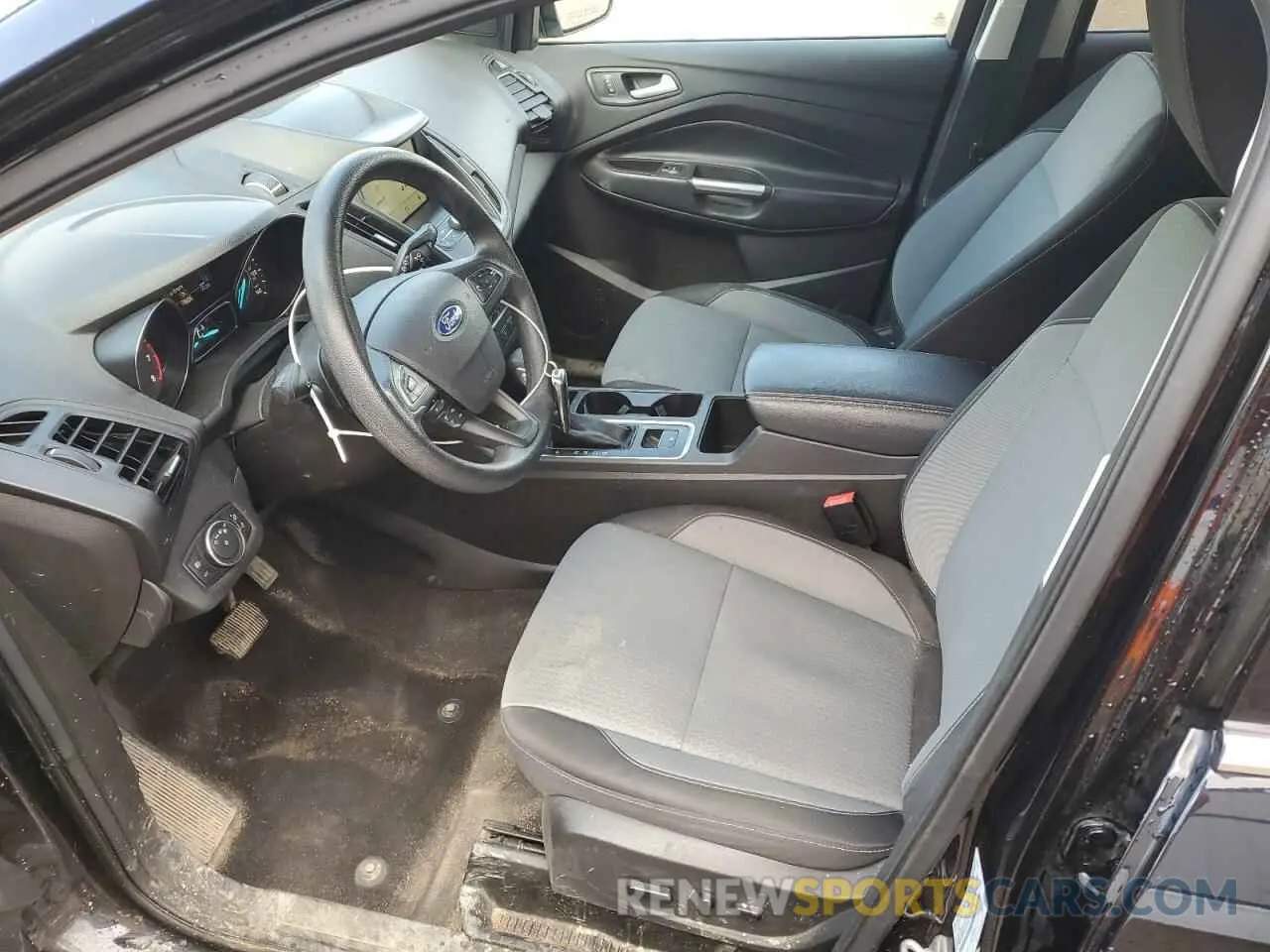 7 Photograph of a damaged car 1FMCU9GD1KUA47219 FORD ESCAPE 2019