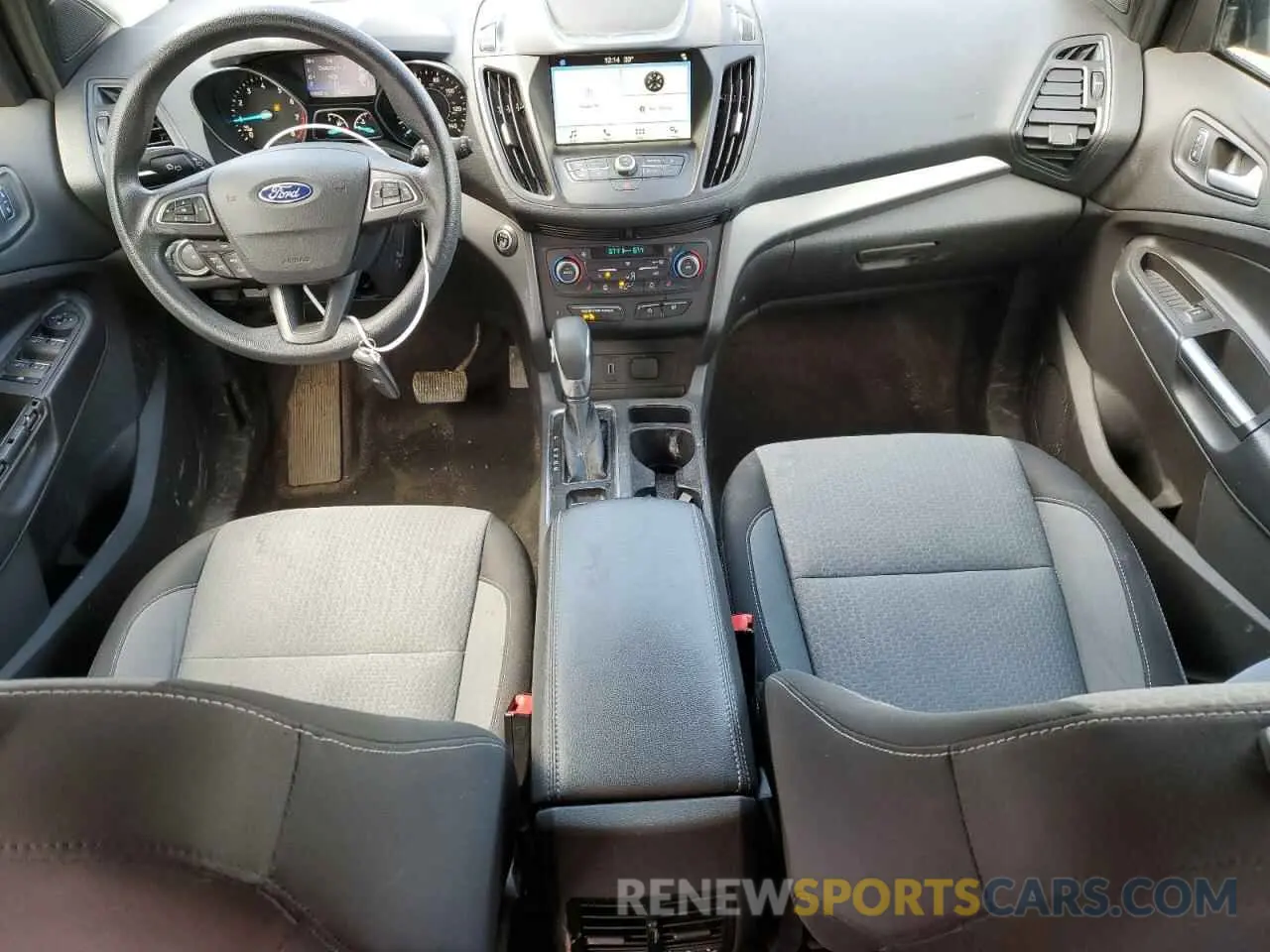 8 Photograph of a damaged car 1FMCU9GD1KUA47219 FORD ESCAPE 2019