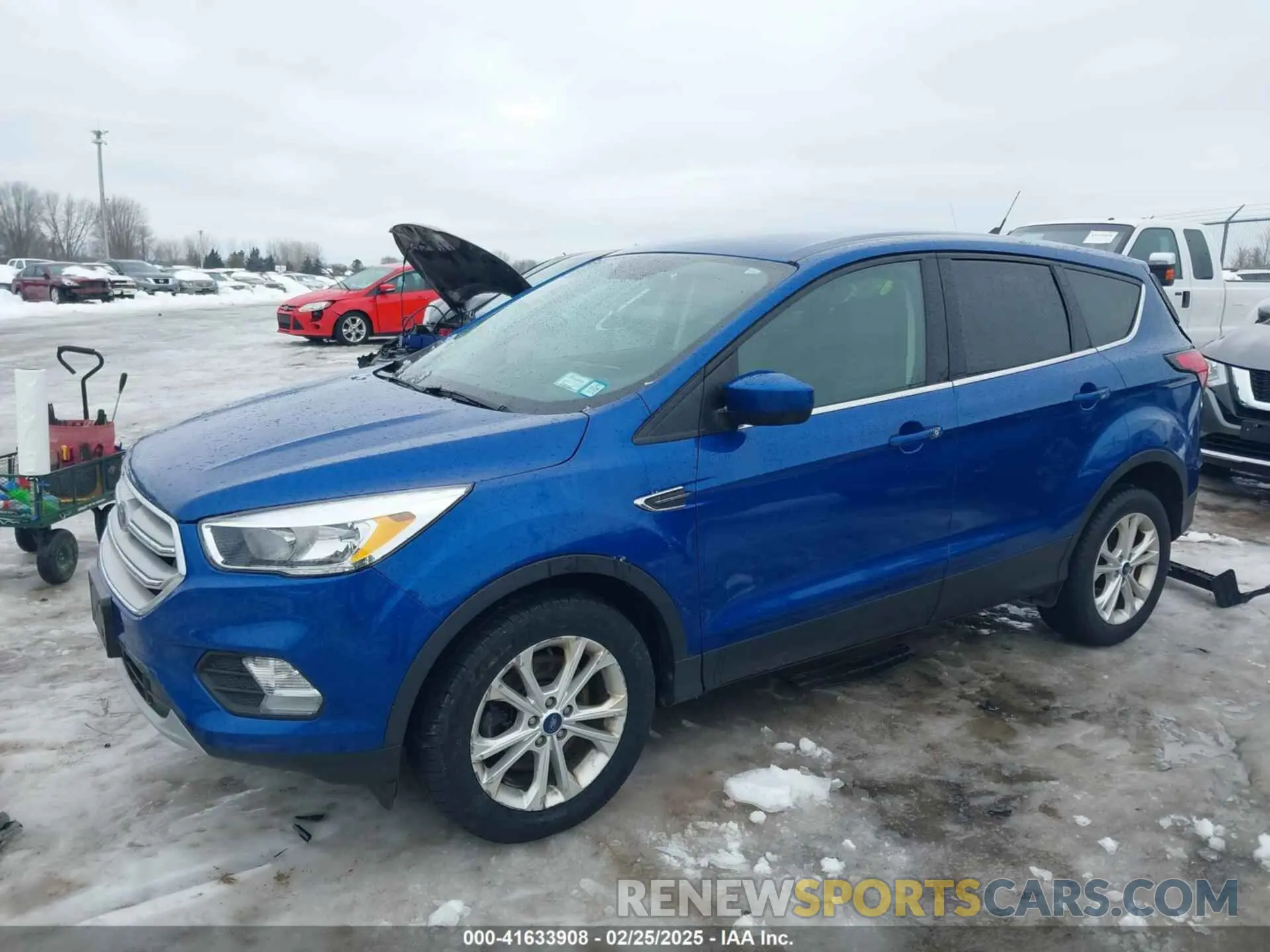 2 Photograph of a damaged car 1FMCU9GD1KUA57846 FORD ESCAPE 2019