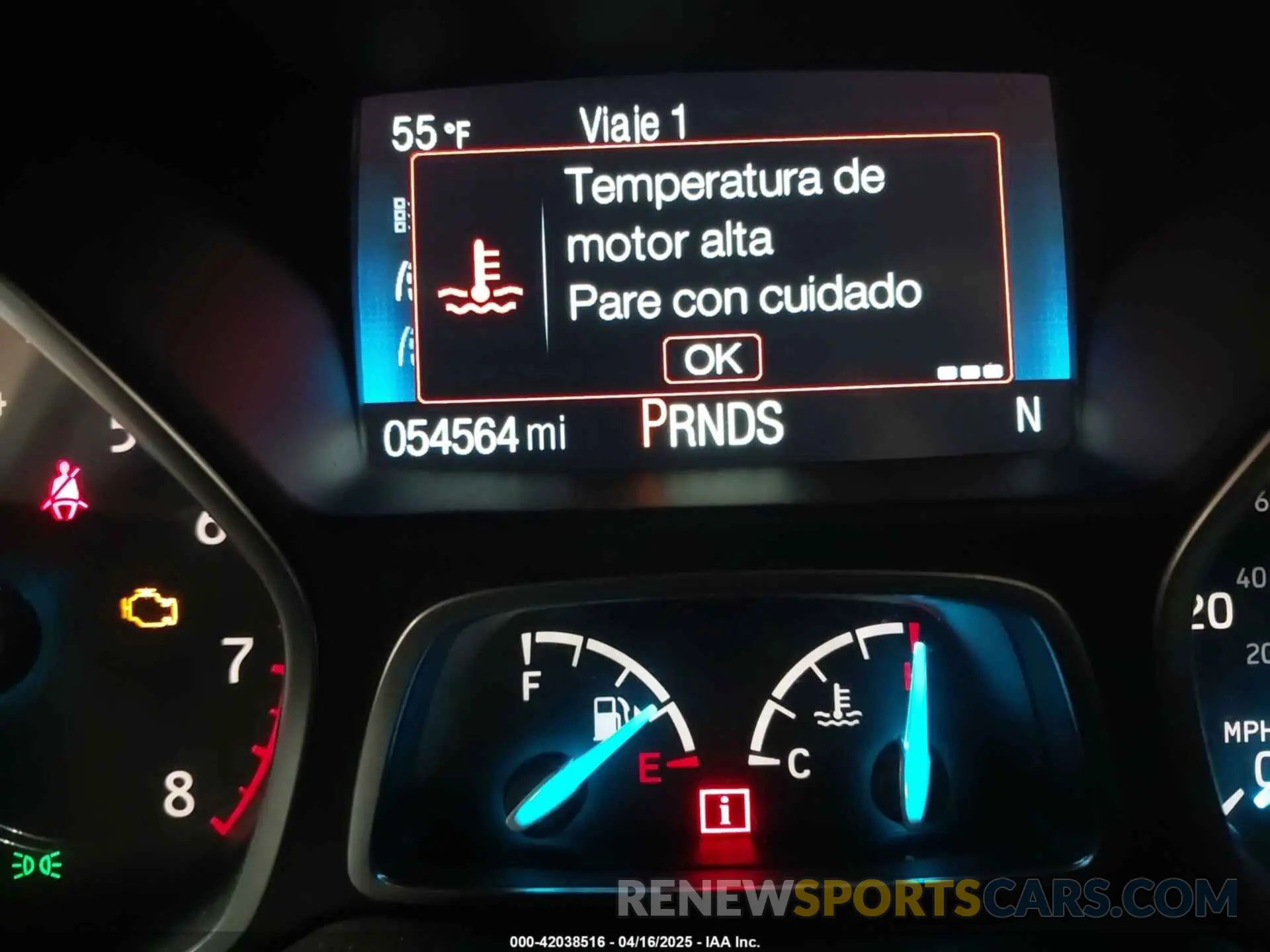 15 Photograph of a damaged car 1FMCU9GD1KUA85680 FORD ESCAPE 2019