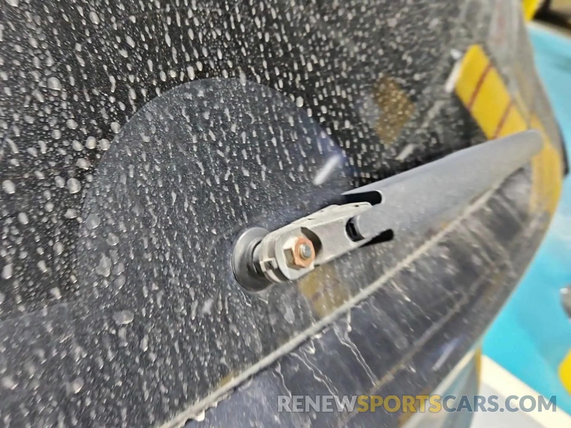 10 Photograph of a damaged car 1FMCU9GD1KUB82300 FORD ESCAPE 2019