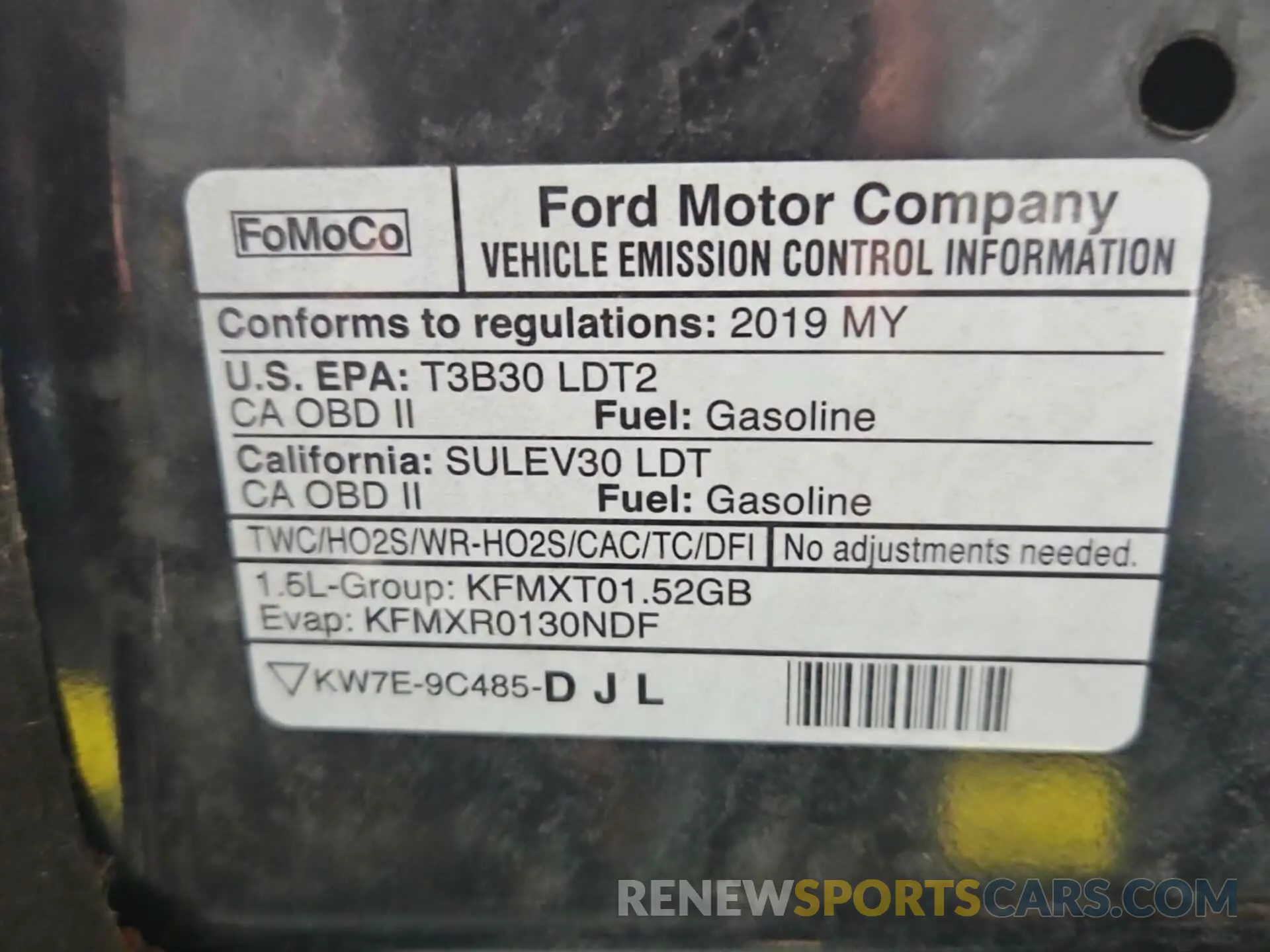 23 Photograph of a damaged car 1FMCU9GD1KUB82300 FORD ESCAPE 2019